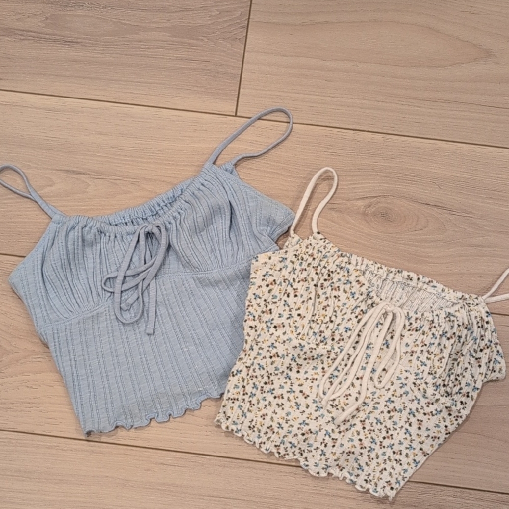 Aeropostale Cropped Tanks